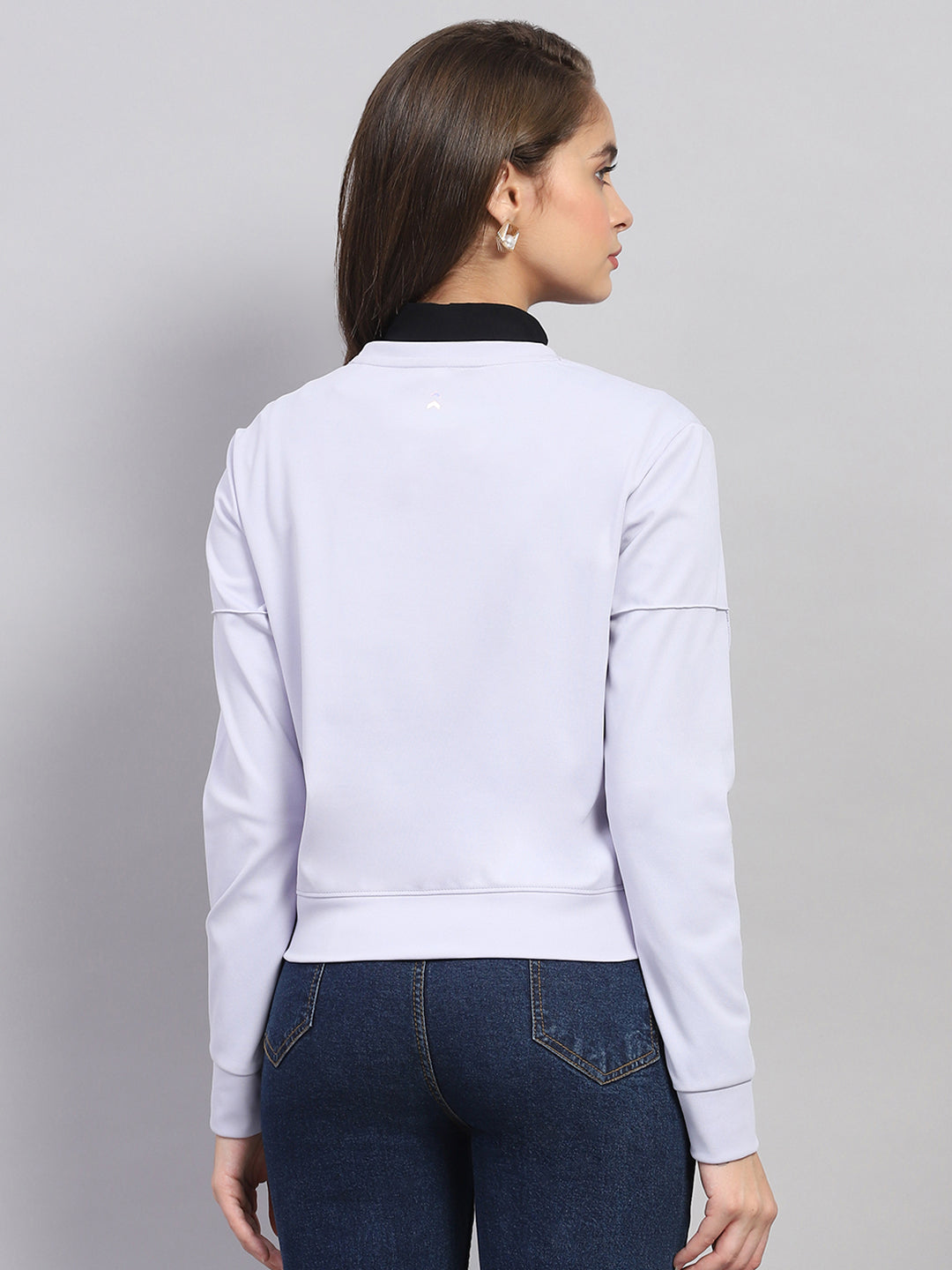 Women Purple Solid Round Neck Full Sleeve Sweatshirt