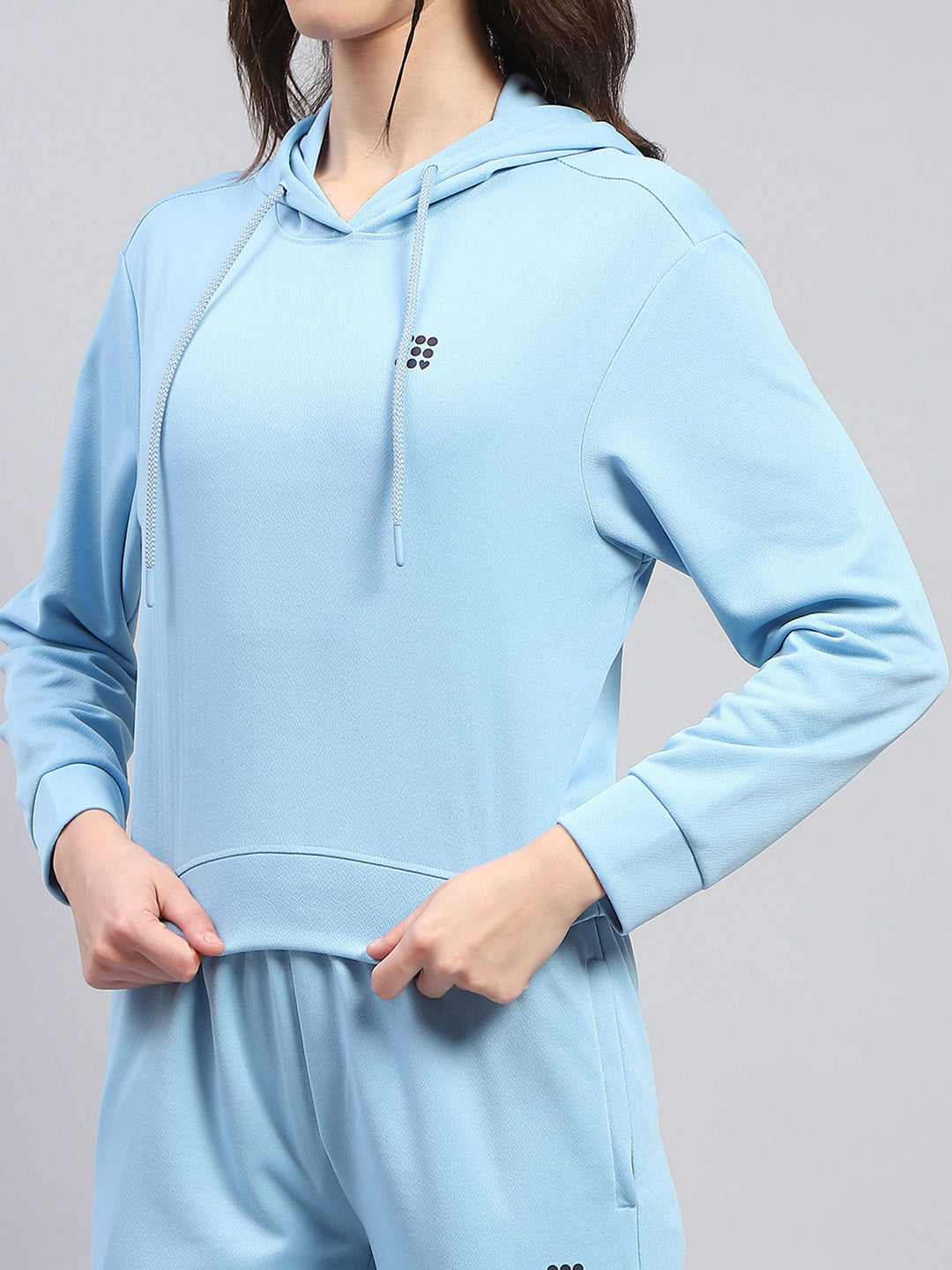 Women Blue Solid Hooded Full Sleeve Tracksuit