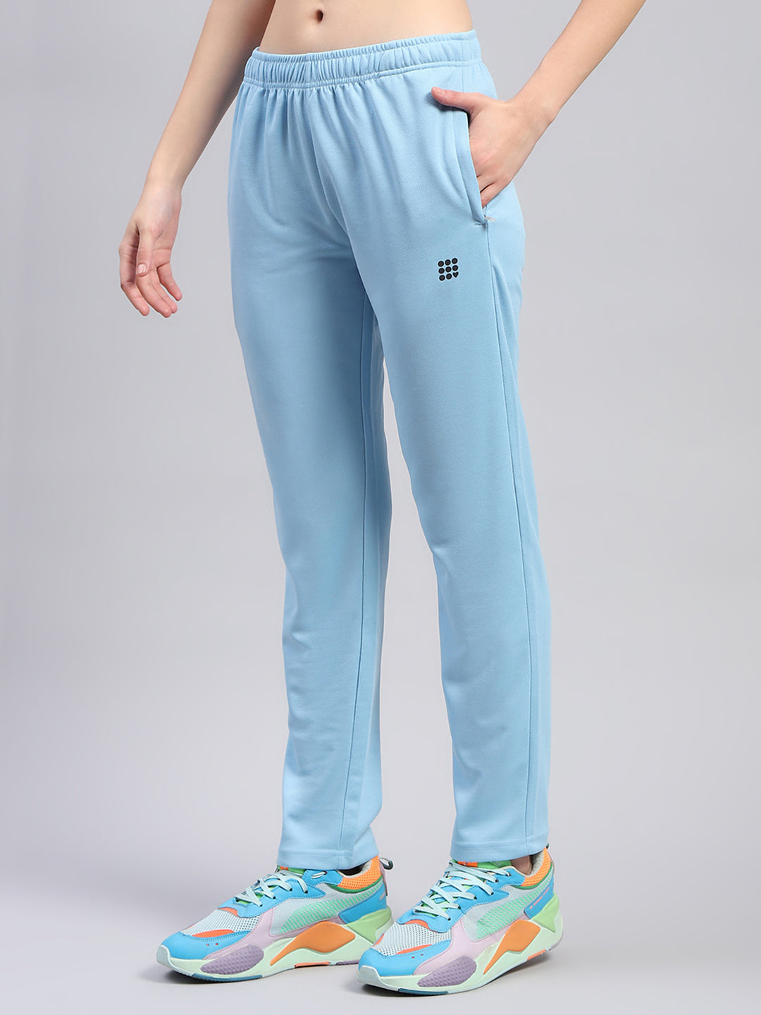 Women Blue Solid Hooded Full Sleeve Tracksuit