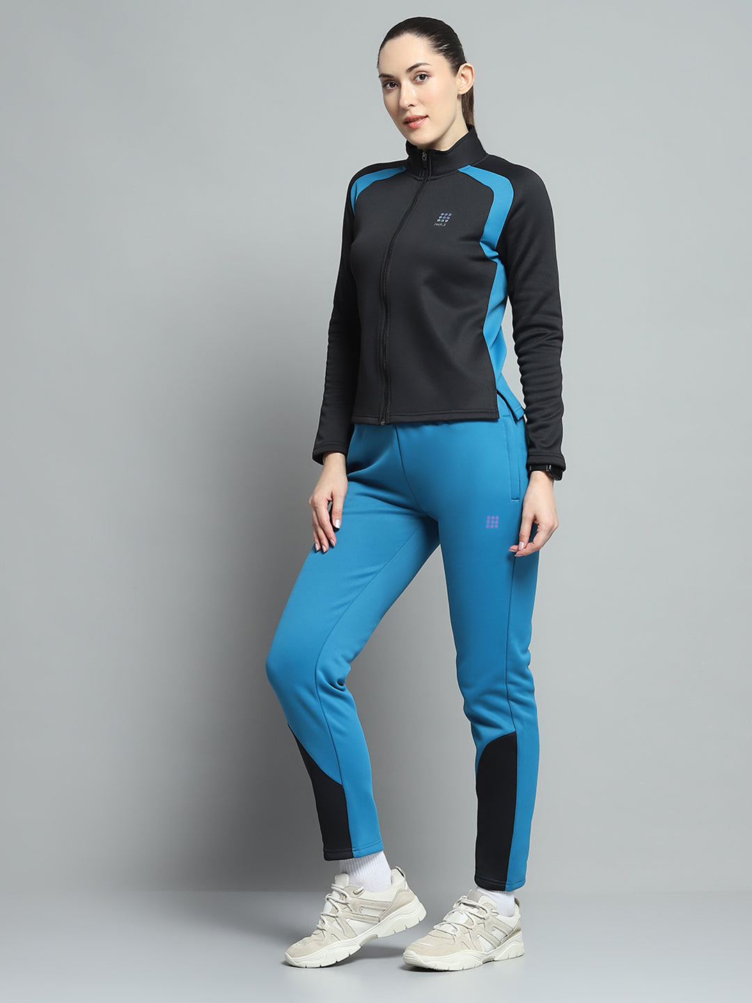 Women Black Solid Mock Neck Full Sleeve Tracksuit