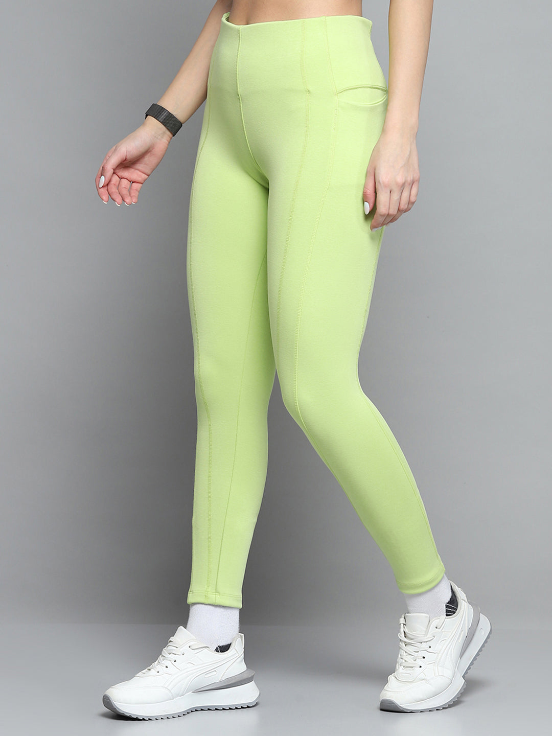 Women Green Solid Regular Fit legging