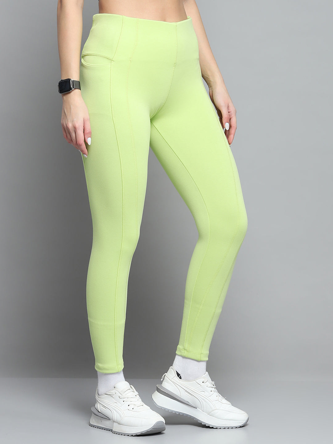 Women Green Solid Regular Fit legging