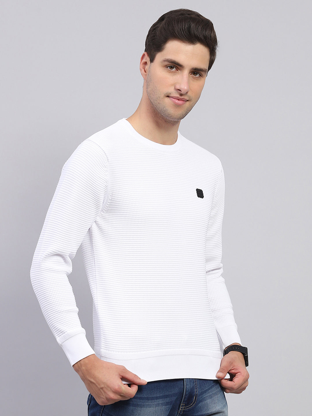 Men White Solid Round Neck Full Sleeve Pullover