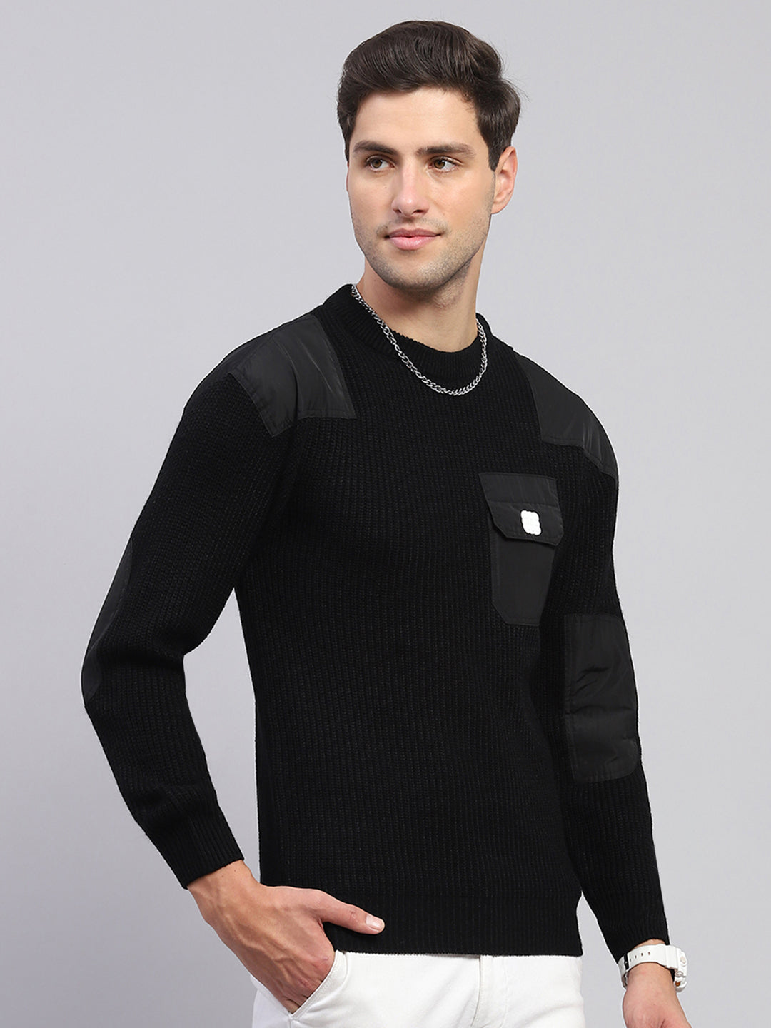 Men Black Solid Round Neck Full Sleeve Pullover