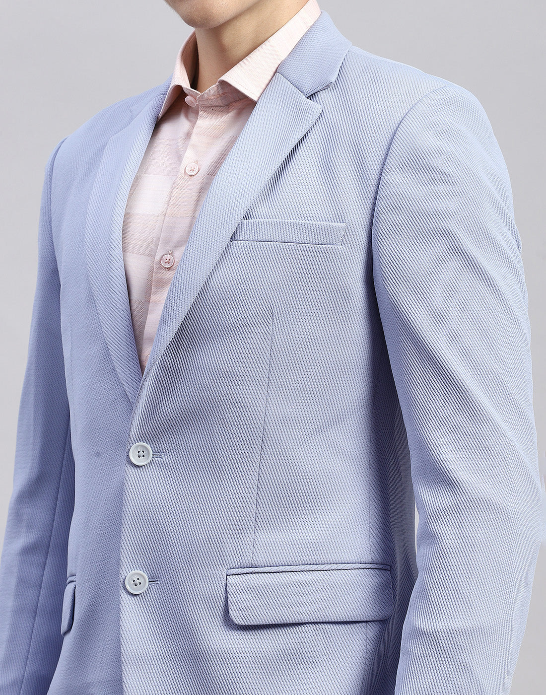 Men Sky Blue Solid Notch Lapel Collar Full Sleeve Blazer