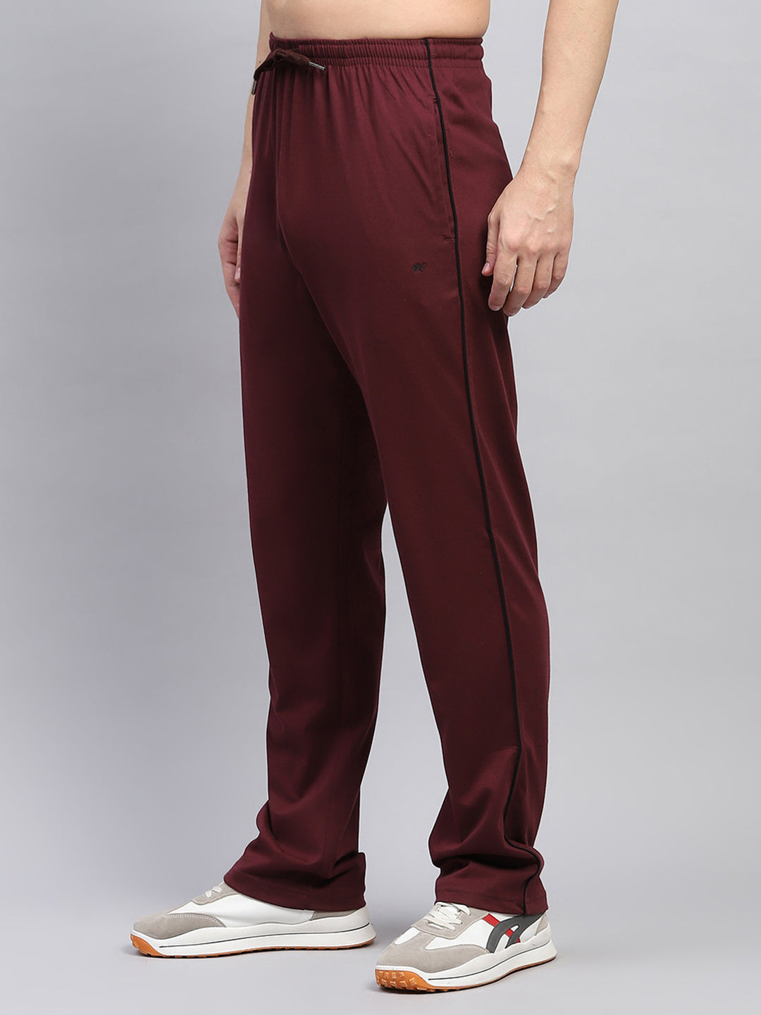 Men Maroon Solid Regular Fit Lower