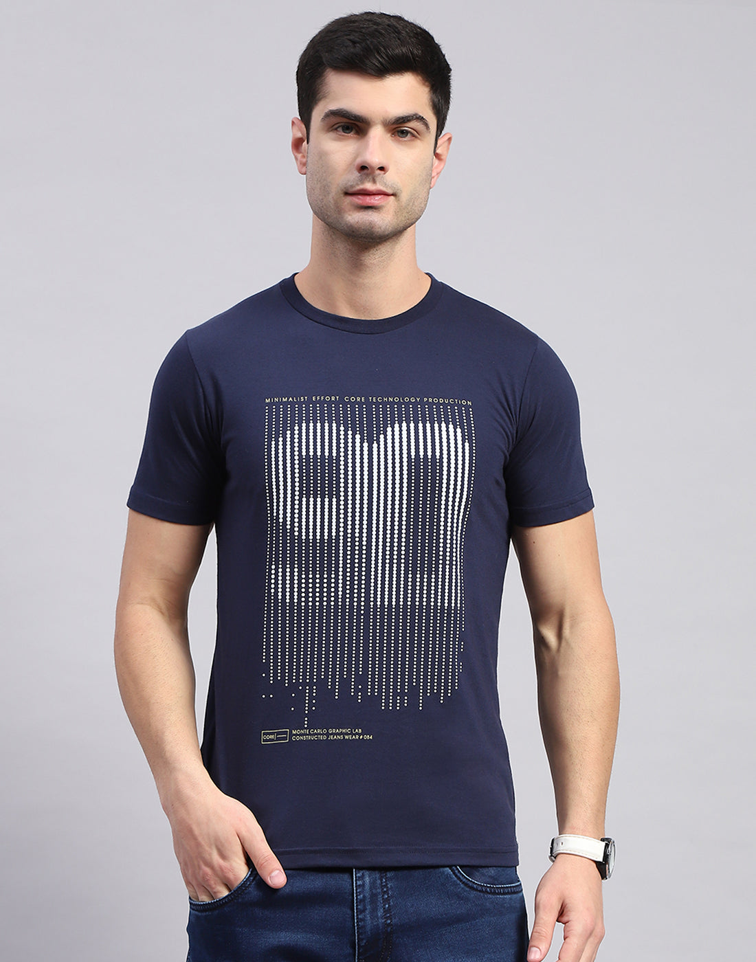 Men Navy Blue & Rust Solid Round Neck Half Sleeve T-Shirt