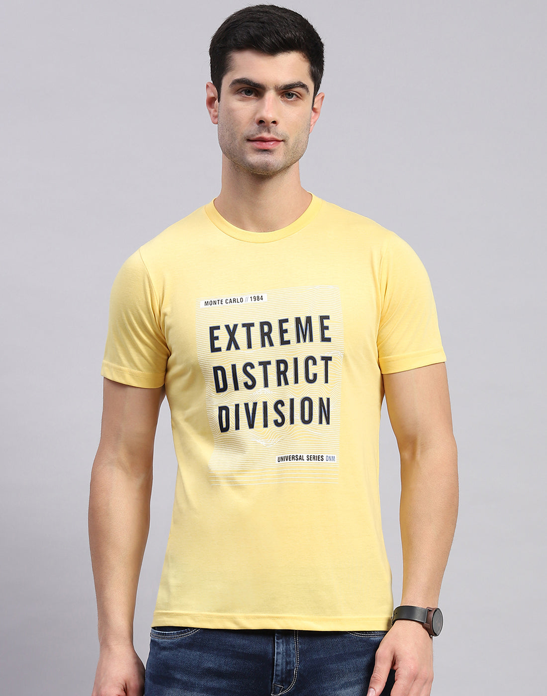 Men Olive & Yellow Solid Round Neck Half Sleeve T-Shirt