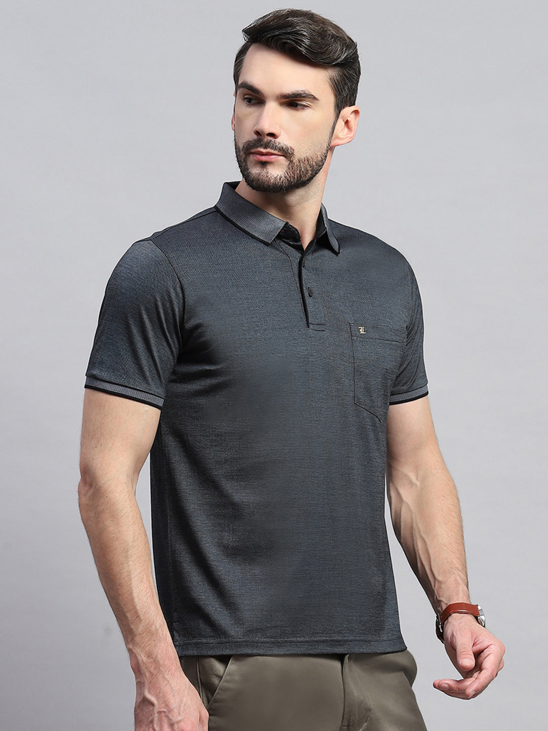 Men Black Solid Collar Half Sleeve T-Shirt