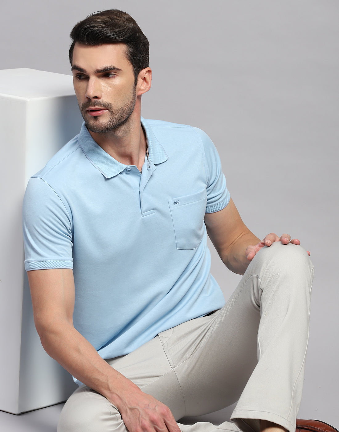 Men Sky Blue Solid Polo Collar Half Sleeve T-Shirt