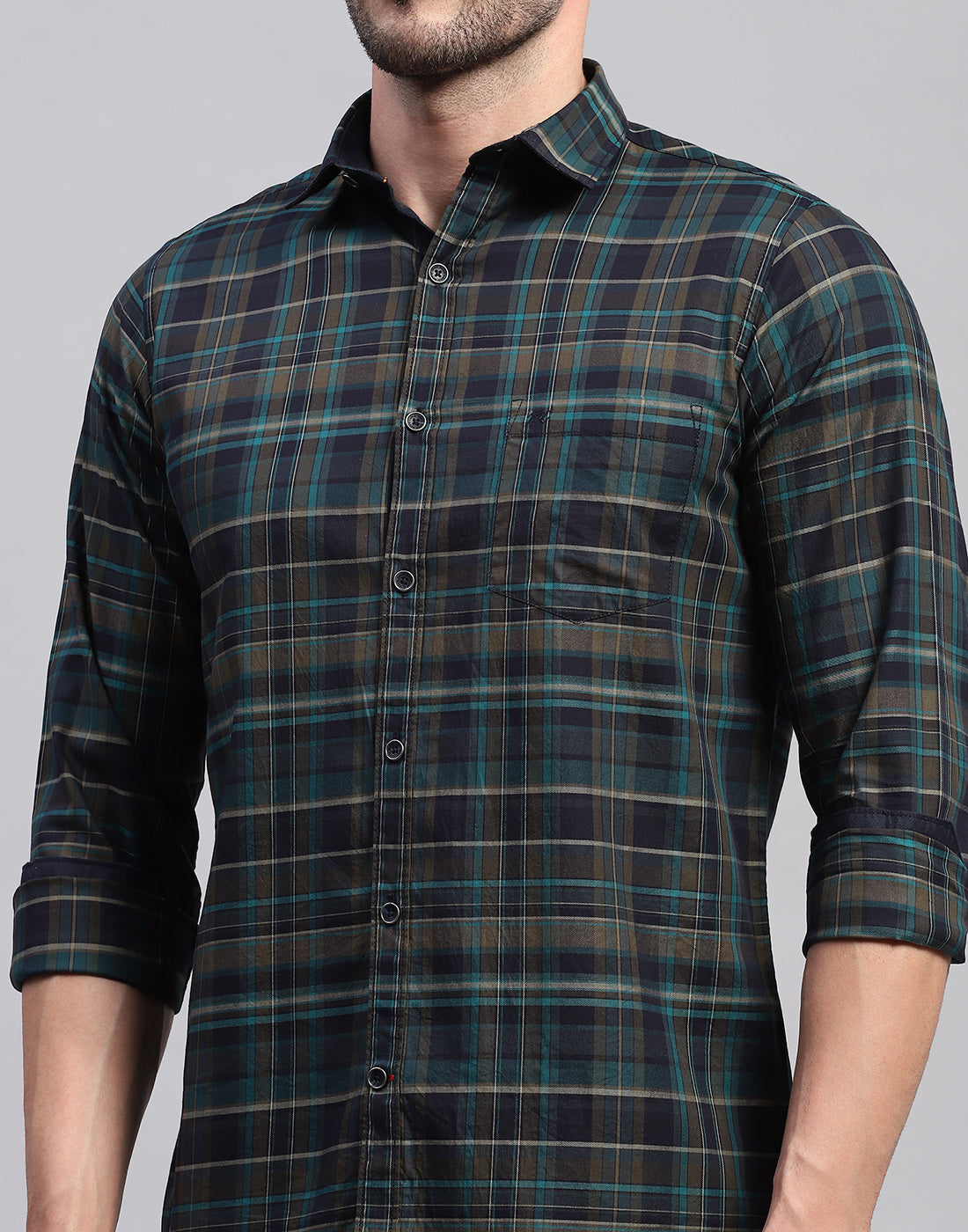 Men Green Check Collar Neck Full Sleeve Shirt