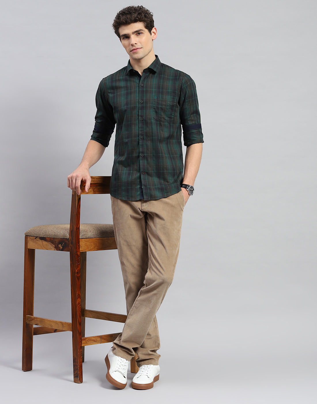 Men Green Check Collar Neck Full Sleeve Shirt