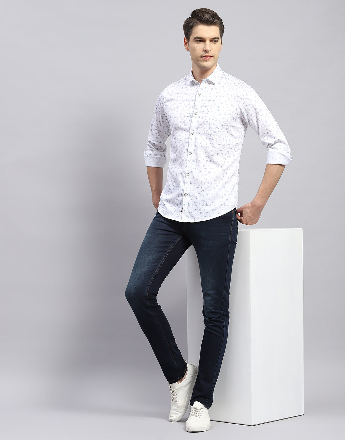 Men White Printed Collar Full Sleeve Shirt