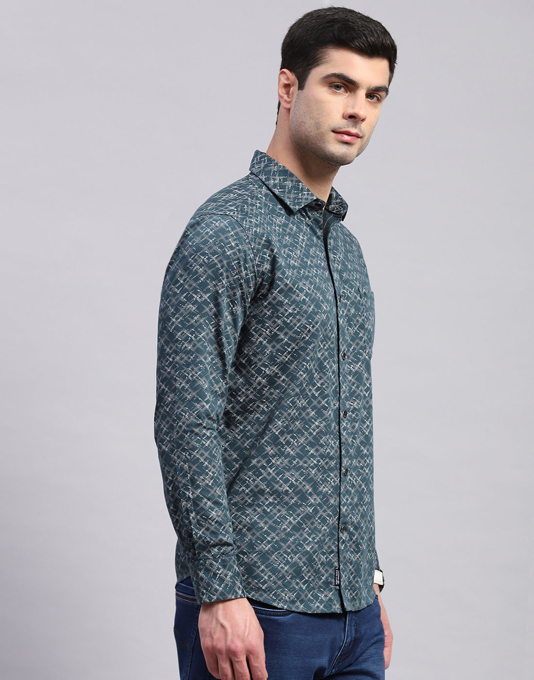 Men Green Printed Collar Full Sleeve Shirt