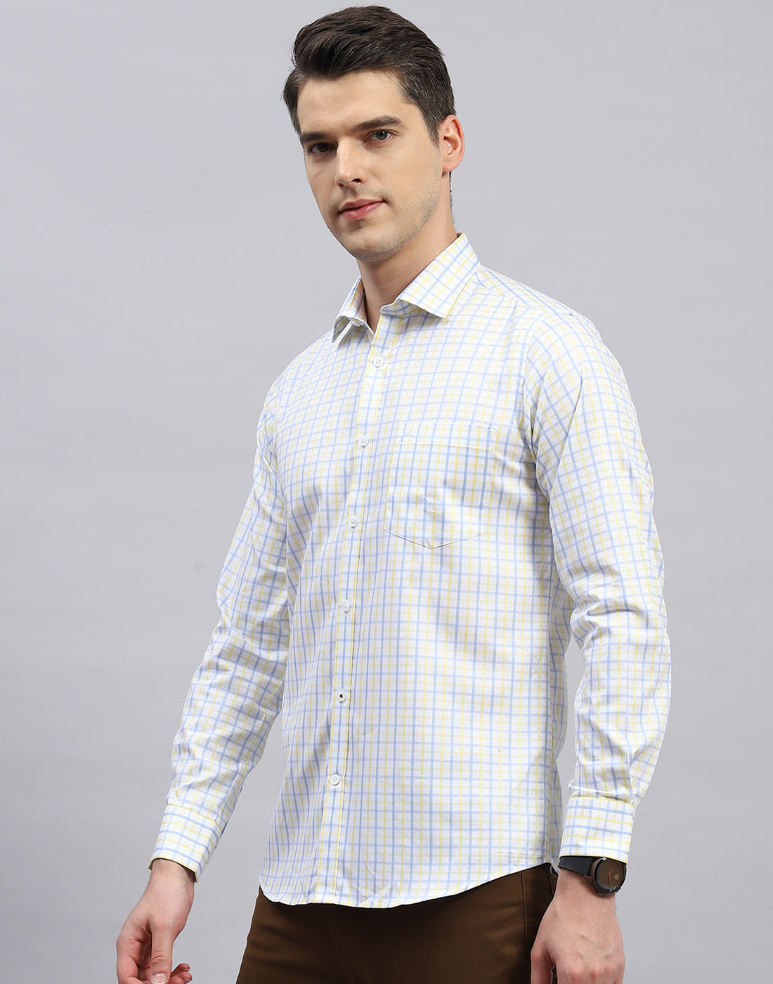 Men Off White Check Collar Full Sleeve Shirt