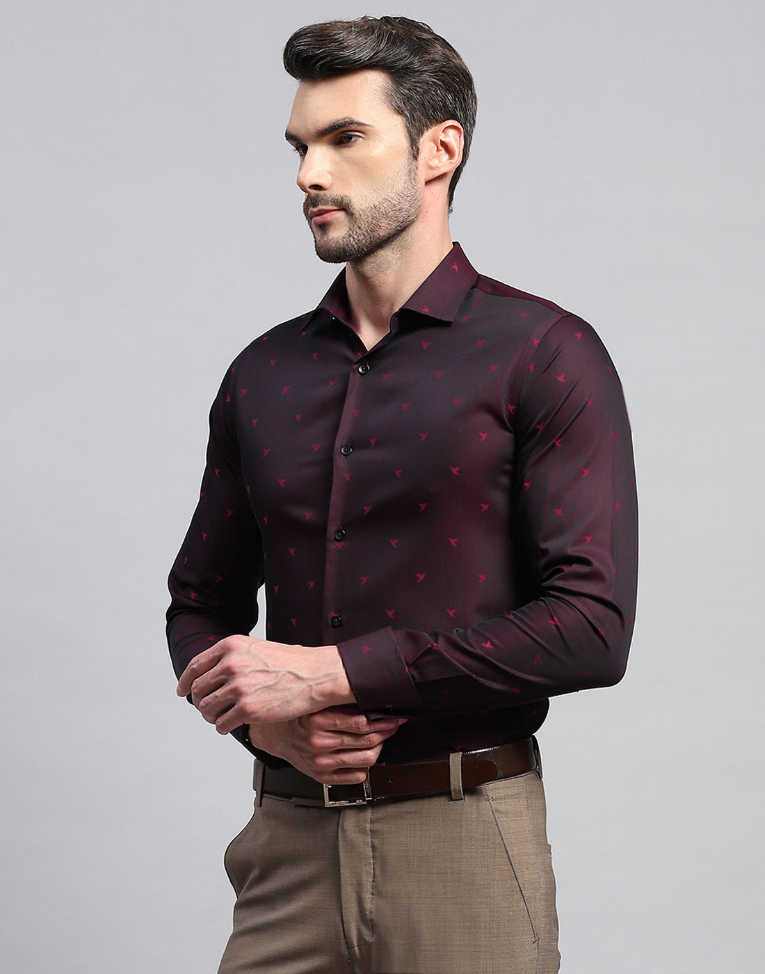 Men Maroon Printed Collar Neck Full Sleeve Shirt