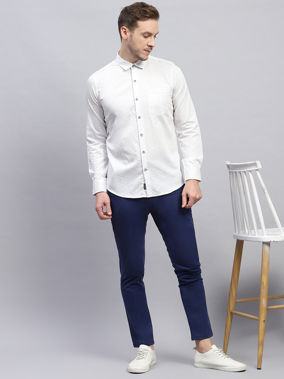 Men White Printed Collar Full Sleeve Shirt