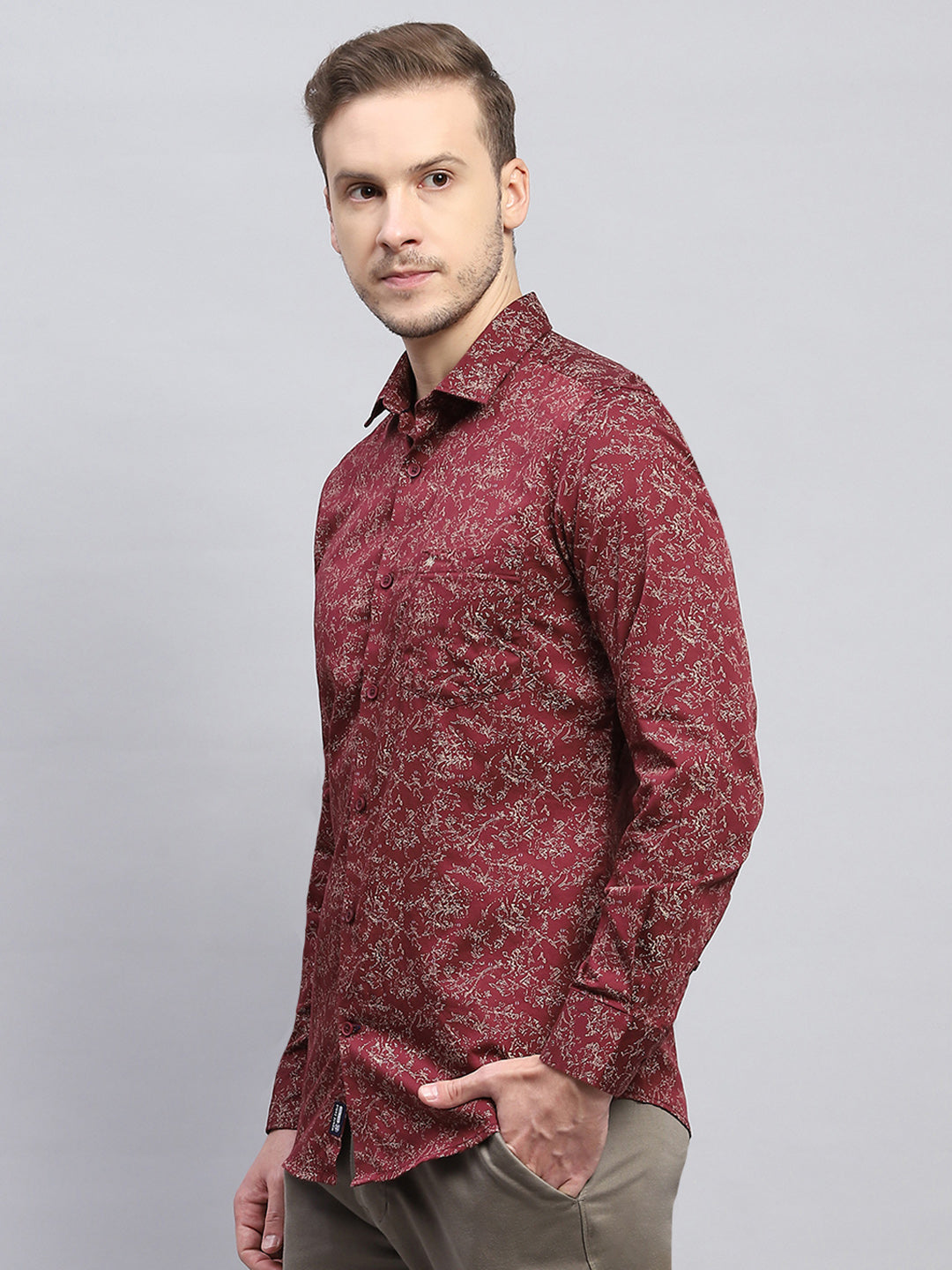 Men Maroon Printed Collar Full Sleeve Shirt