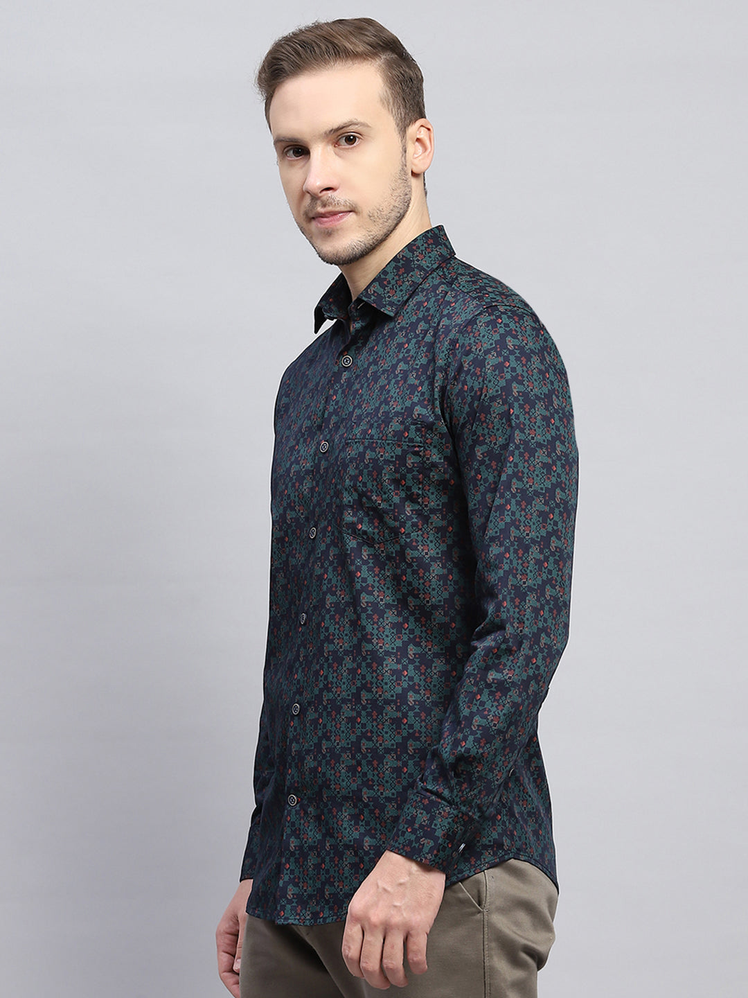 Men Green Printed Collar Full Sleeve Shirt