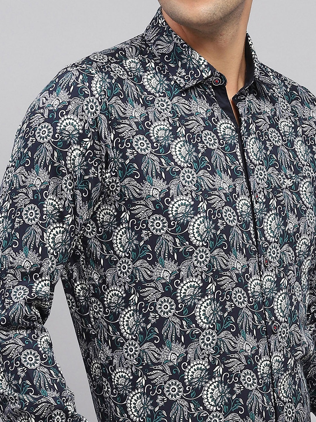 Men Blue Printed Spread Collar Full Sleeve Shirt