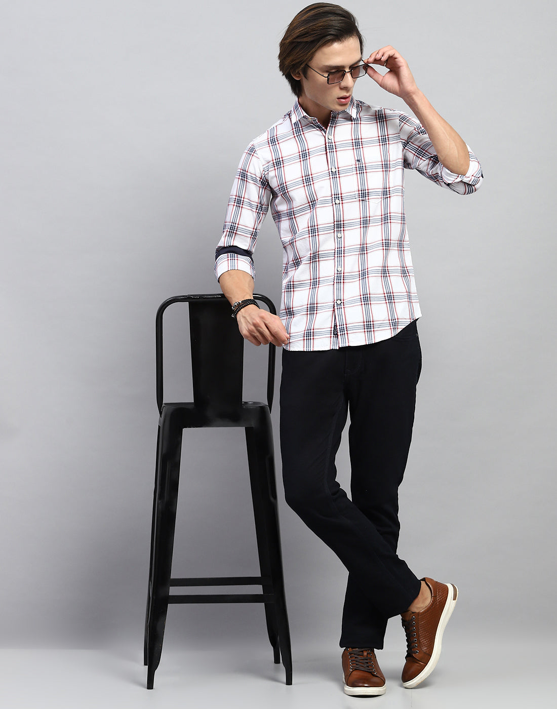 Men White Check Collar Full Sleeve Shirt