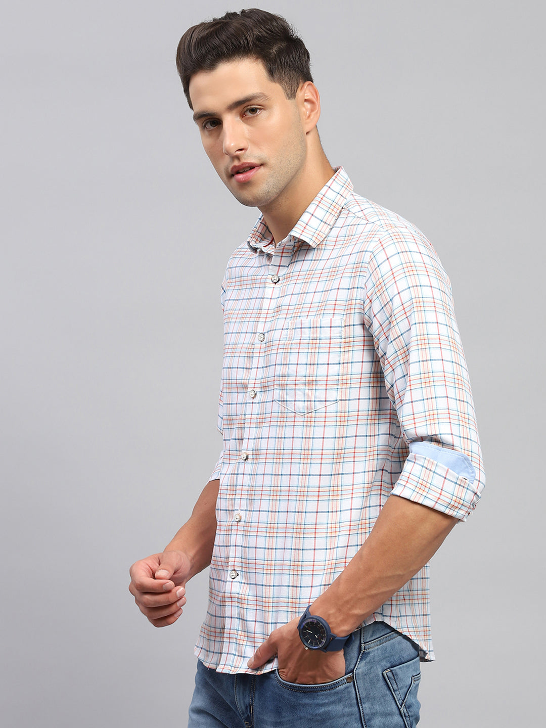 Men White & Red Check Spread Collar Full Sleeve Shirt