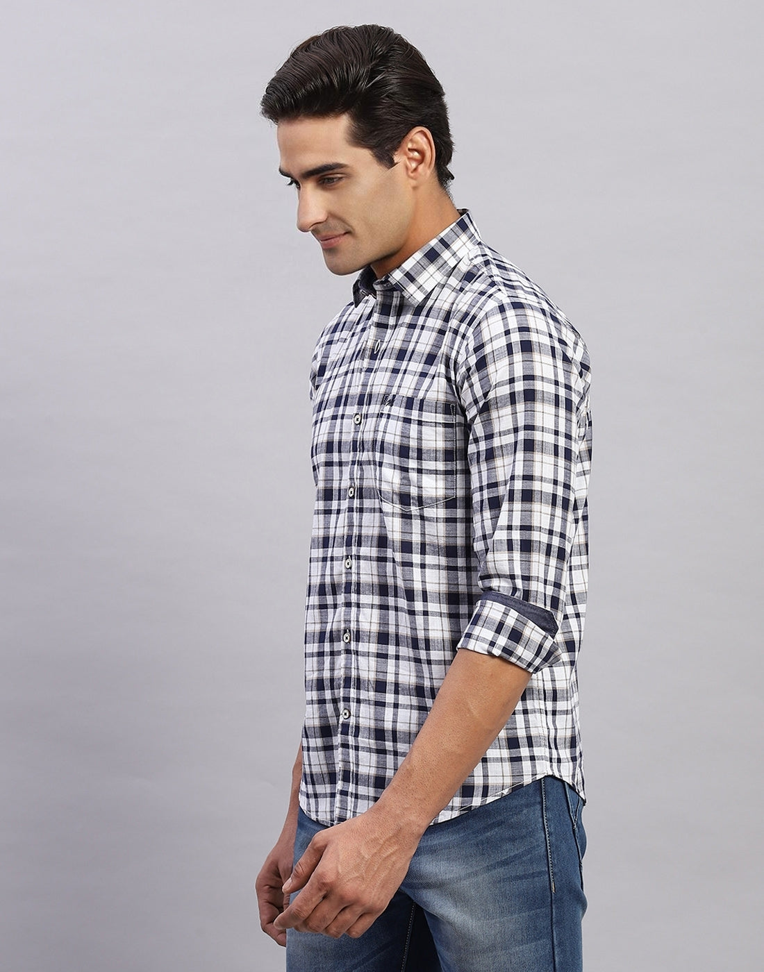 Men White Check Collar Full Sleeve Shirt