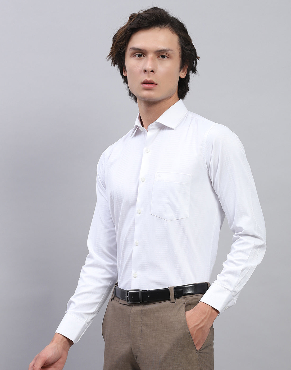 Men White Solid Collar Full Sleeve Shirt