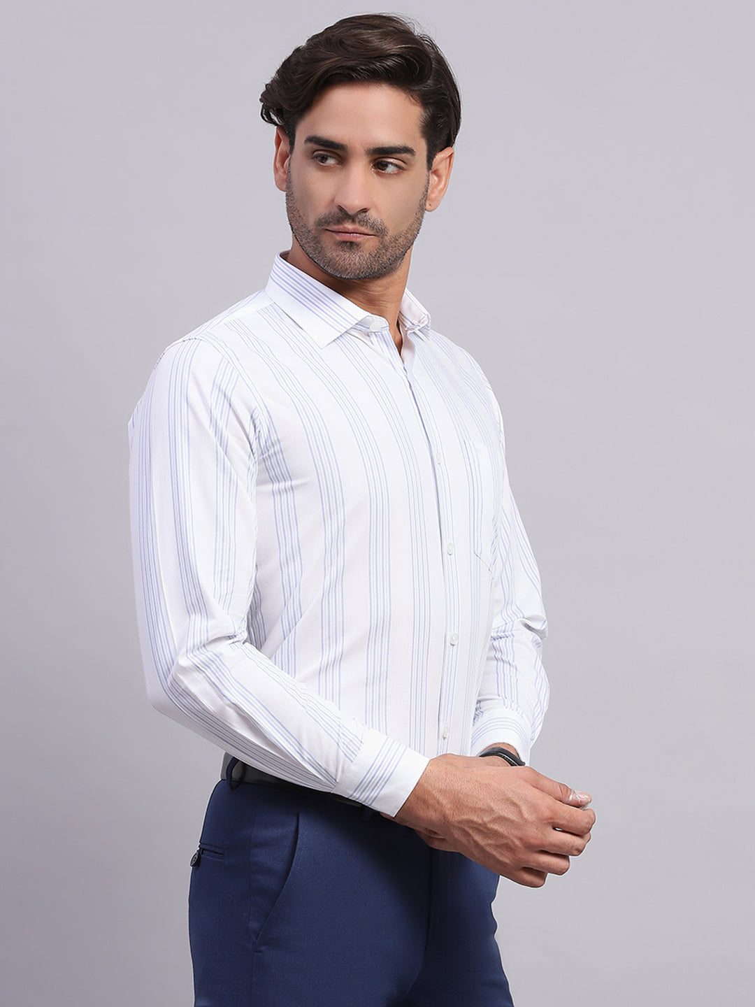 Men White & Blue Stripe Collar Full Sleeve Shirt