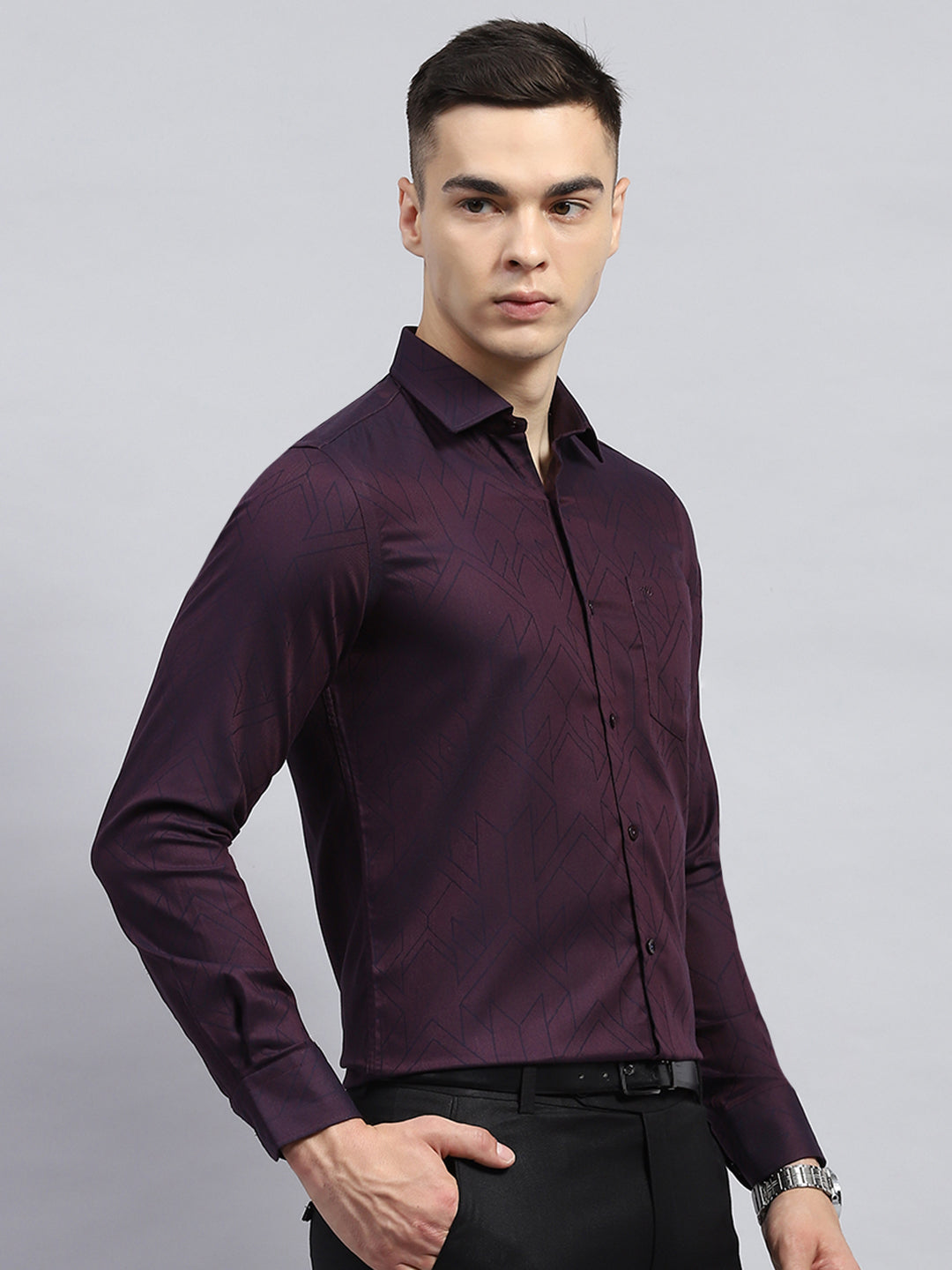 Men Maroon Printed Collar Full Sleeve Shirt