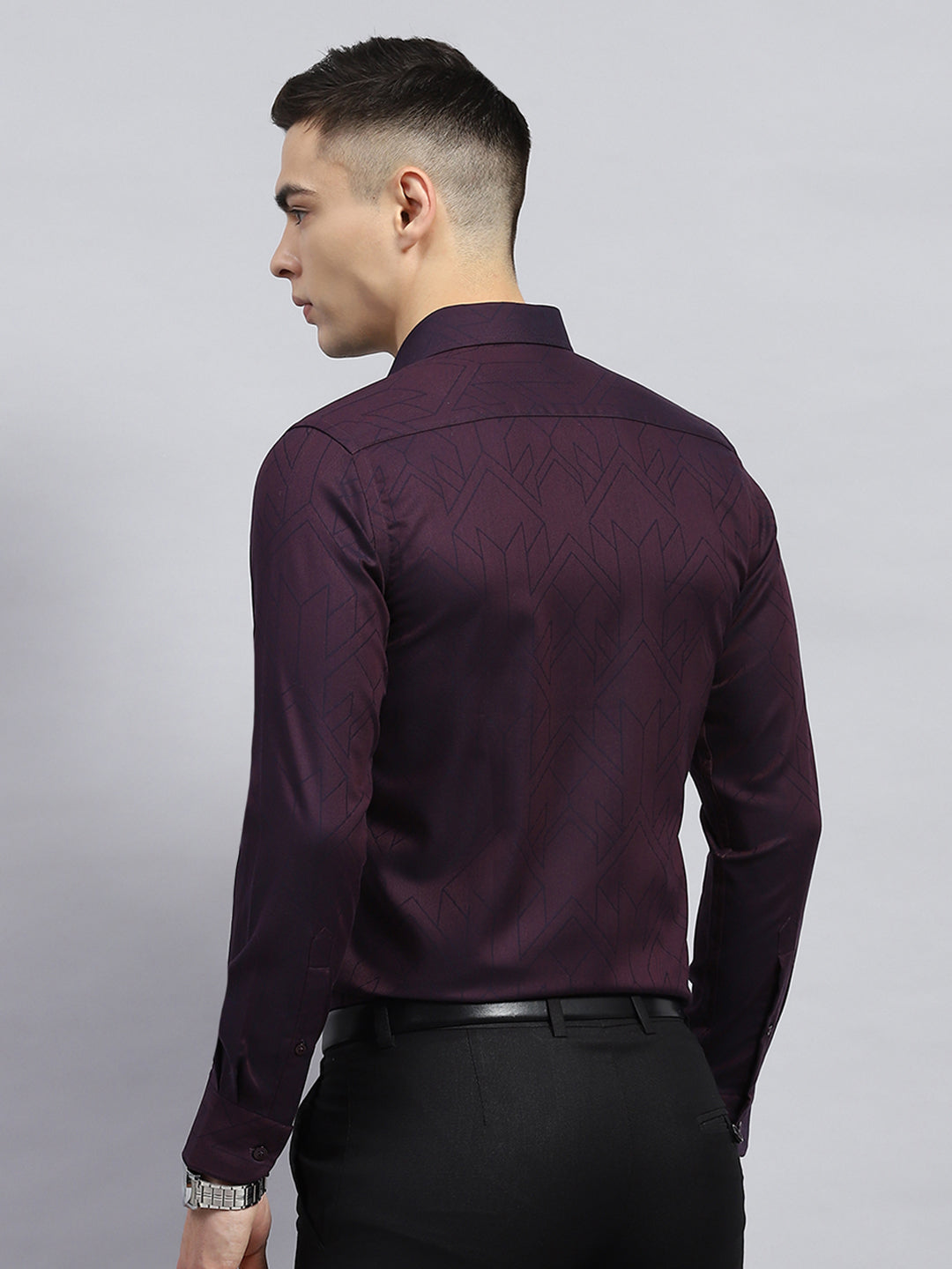 Men Maroon Printed Collar Full Sleeve Shirt