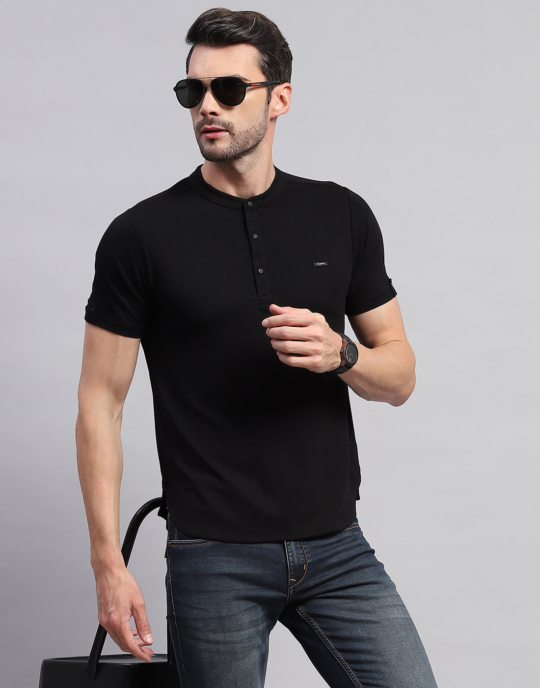 Men Black Solid Band Collar Half Sleeve T-Shirt