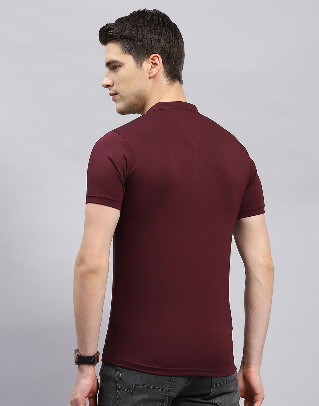 Men Maroon Solid Band Collar Half Sleeve T-Shirt