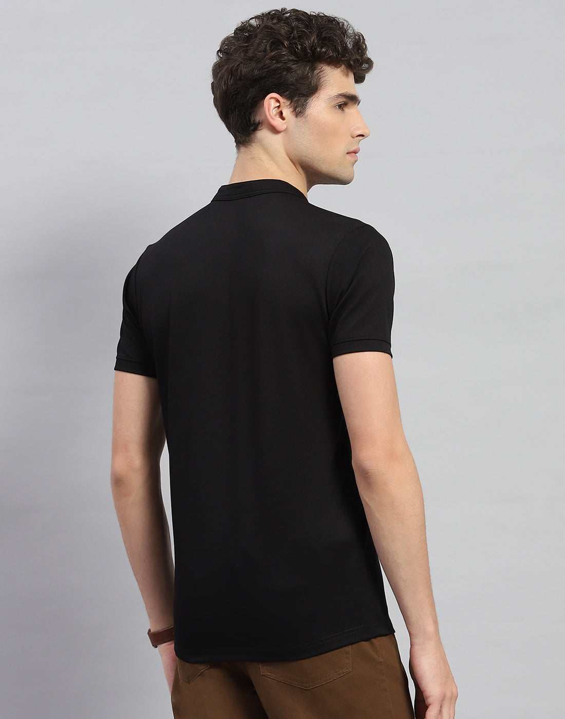 Men Black Solid  Mandarin Neck Half Sleeve T-Shirt