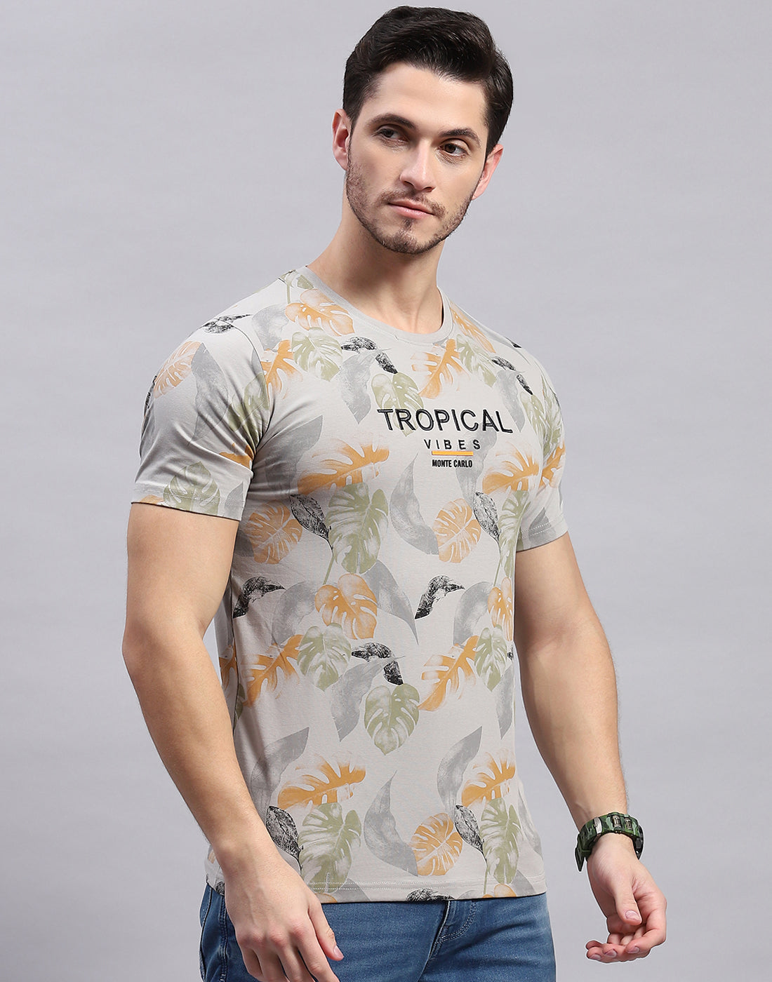 Men Grey Printed Round Neck Half Sleeve T-Shirt