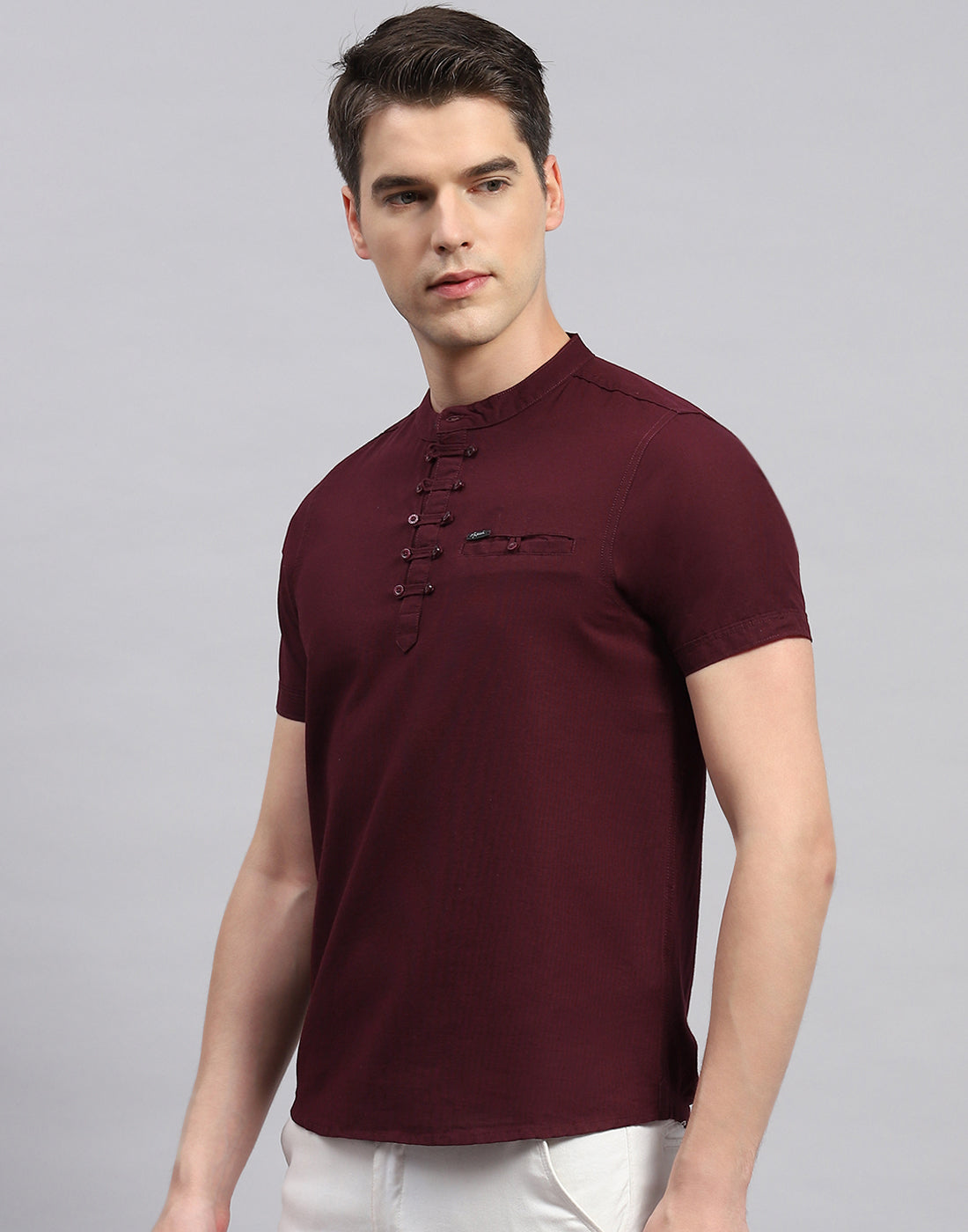 Men Maroon Solid Band Collar Half Sleeve T-Shirt