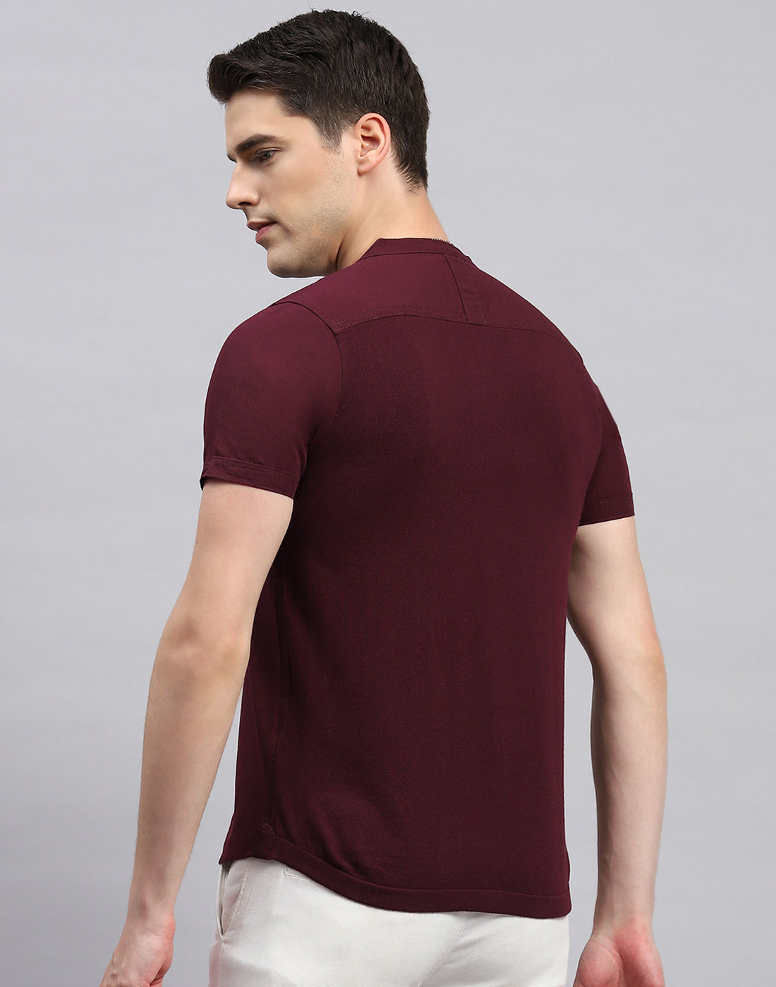 Men Maroon Solid Band Collar Half Sleeve T-Shirt