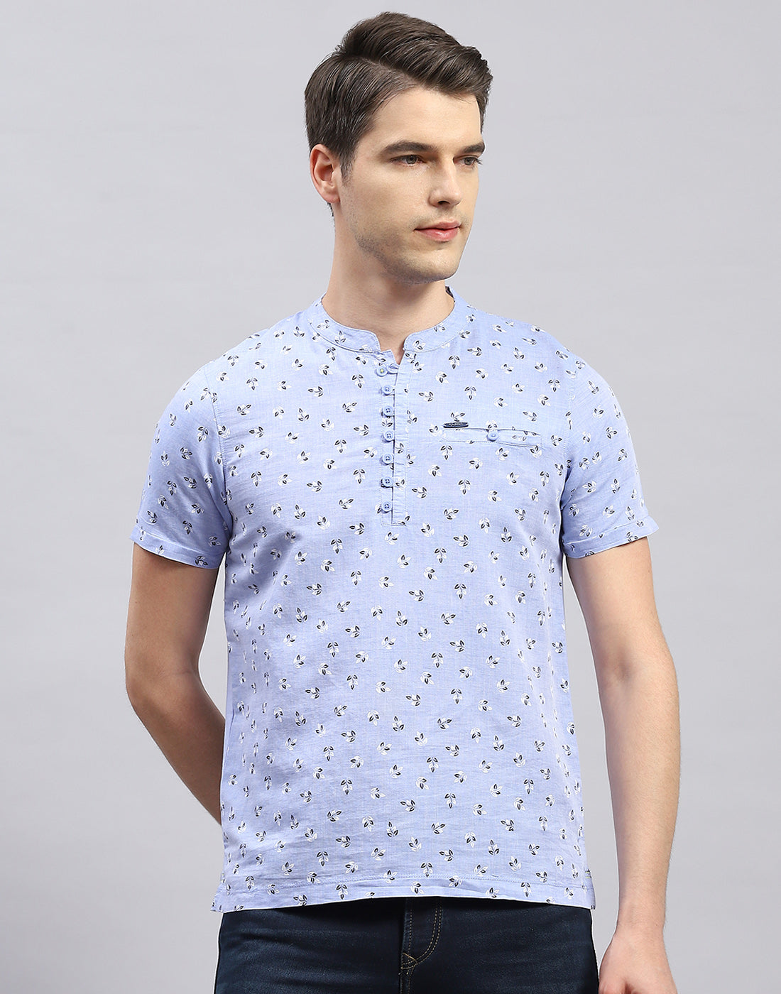 Men Sky Blue Printed Band Collar Half Sleeve Kurta