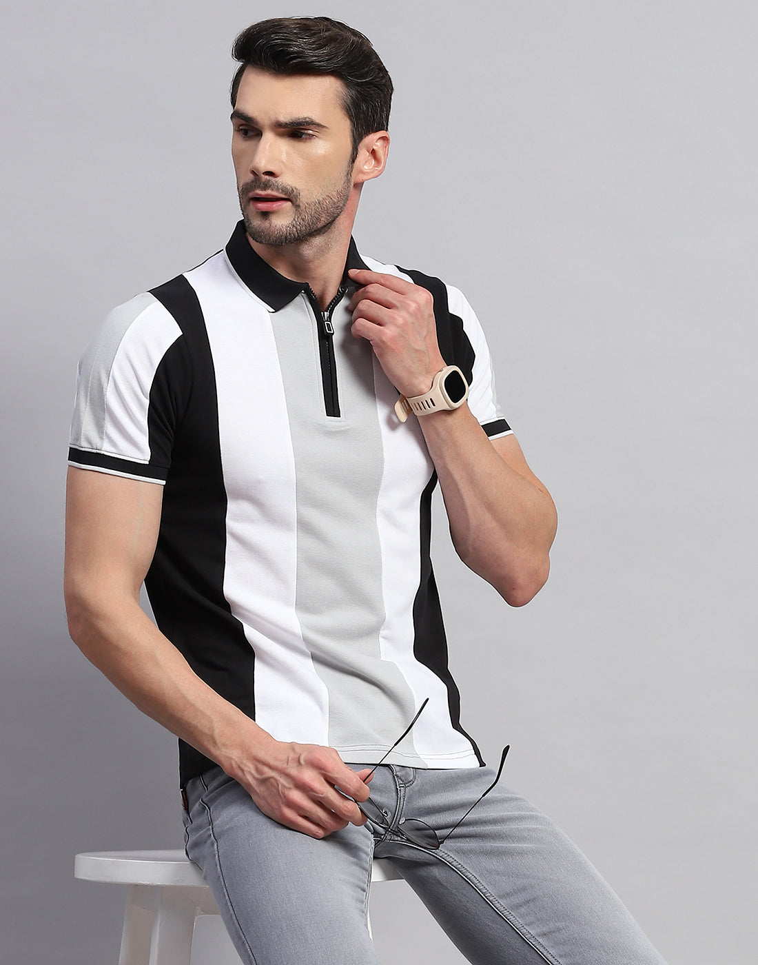 Men Black Solid Polo Collar Half Sleeve T-Shirt