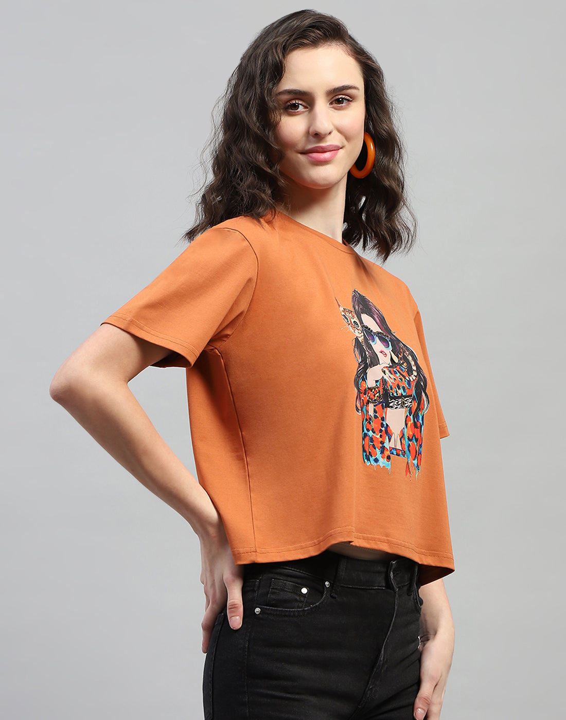 Women Tan Printed Round Neck Half Sleeve Top