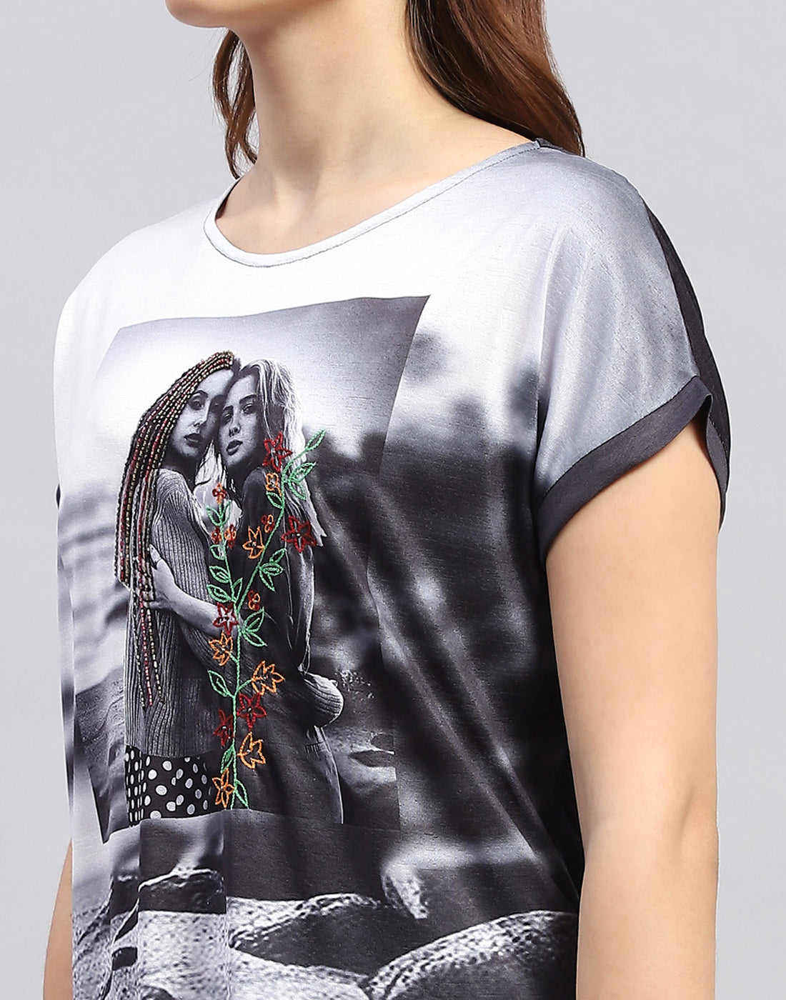 Women Black Printed Round Neck Half Sleeve Top