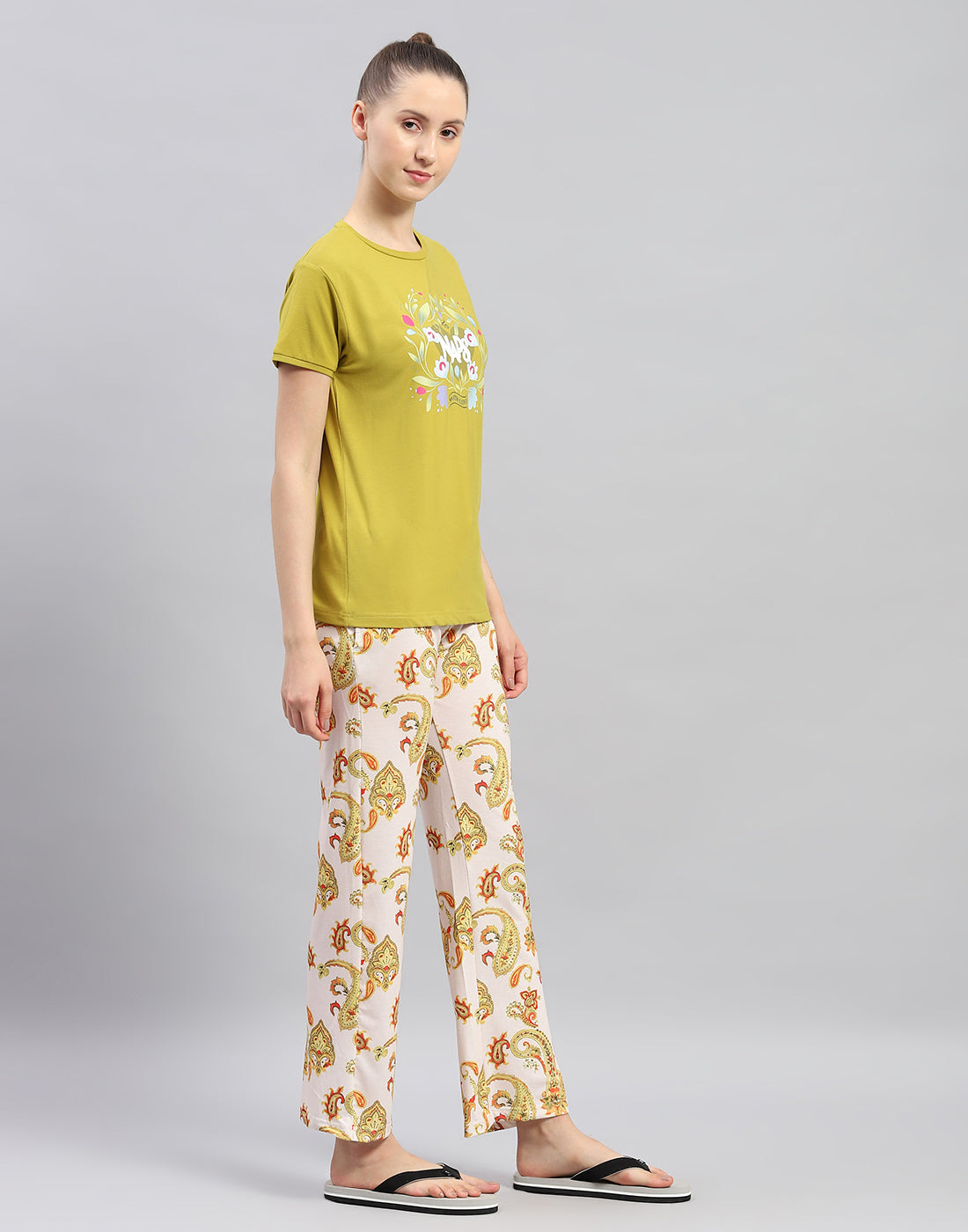 Women Mustard Printed Round Neck Half Sleeve Lower Set