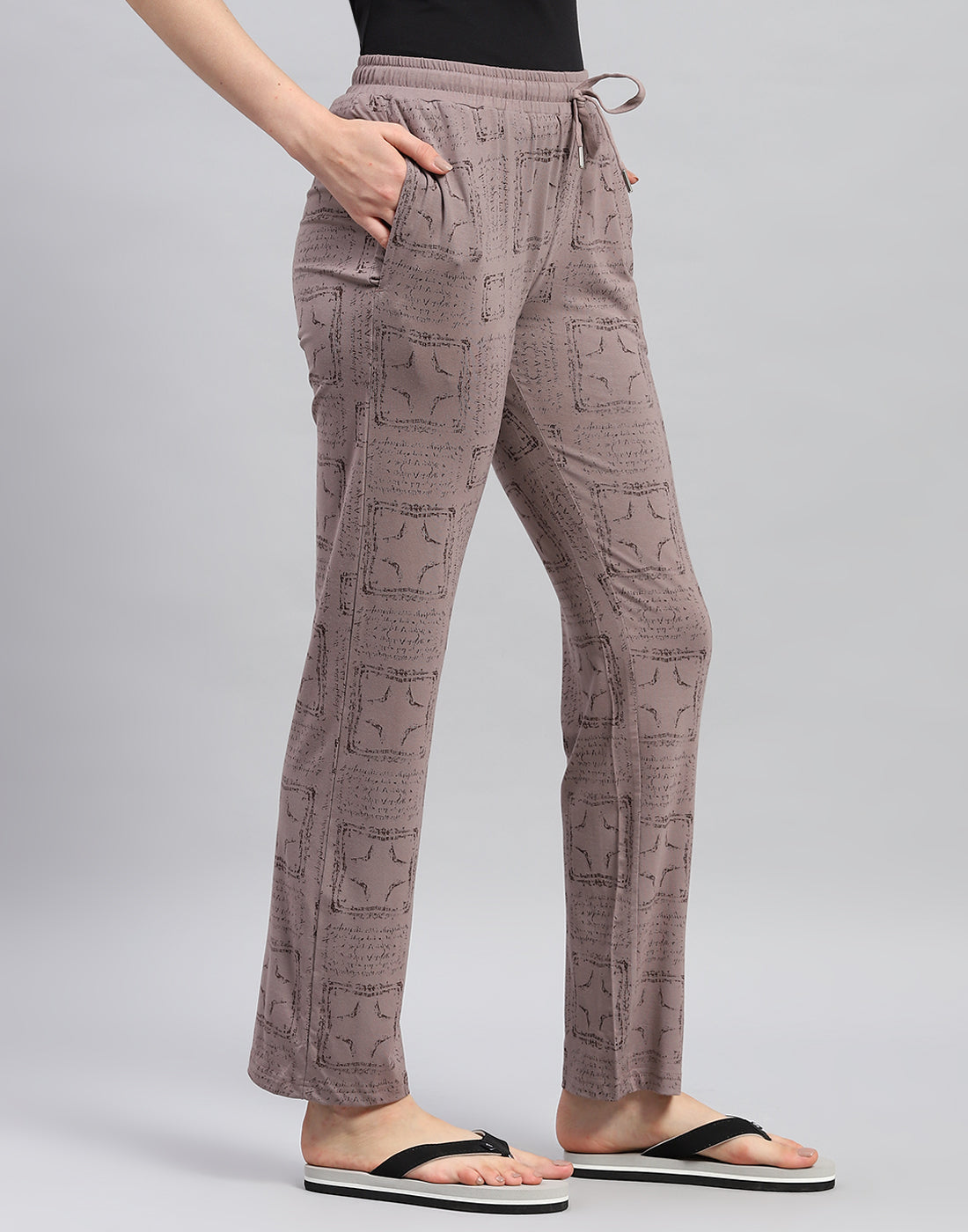 Women Brown Printed Regular Fit Lower