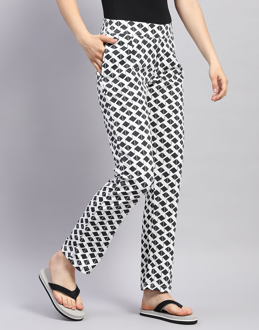 Women Black Printed Regular Fit Lower