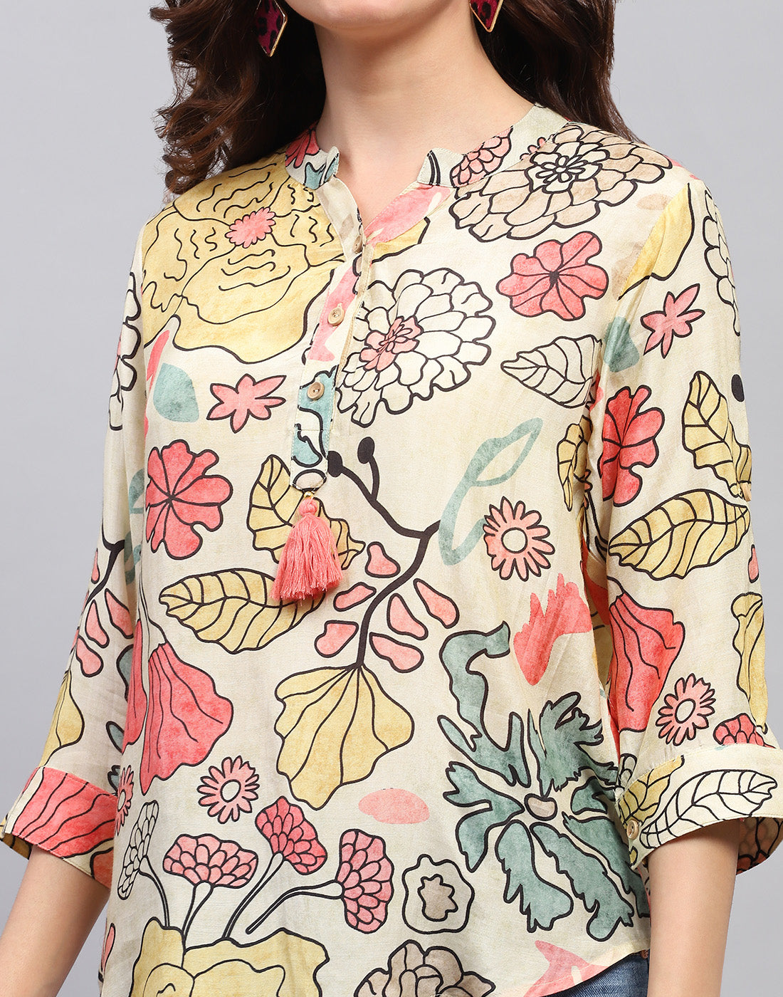 Women Beige Printed Fashion Neck 3/4 Sleeve Top