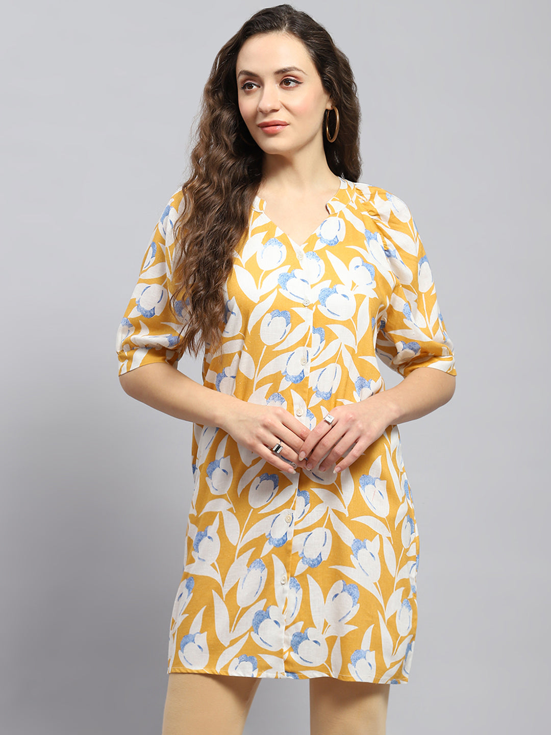 Women Mustard Printed Mandarin Collar 3/4 Sleeve Tunic