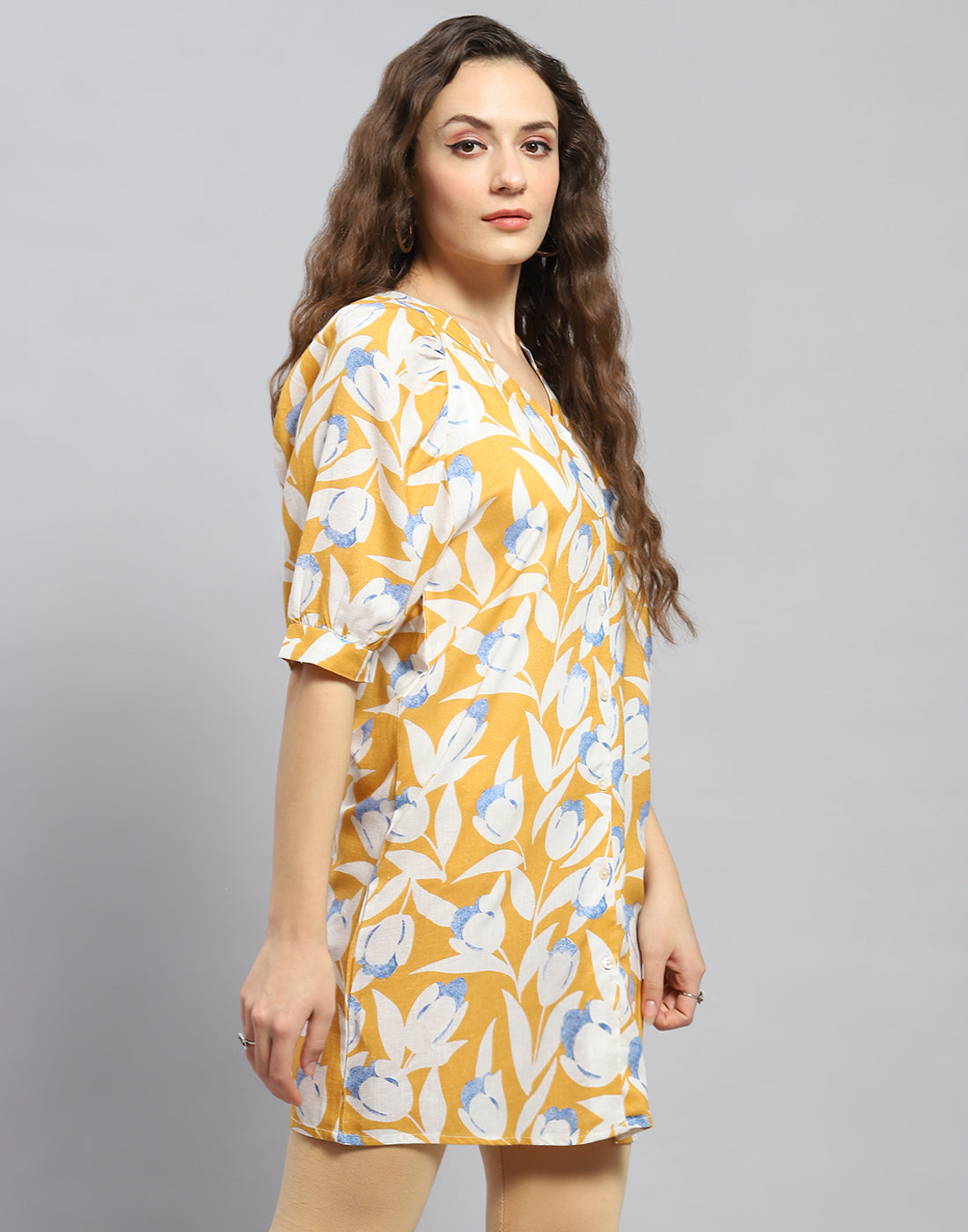 Women Mustard Printed Mandarin Collar Short Sleeve Tunic