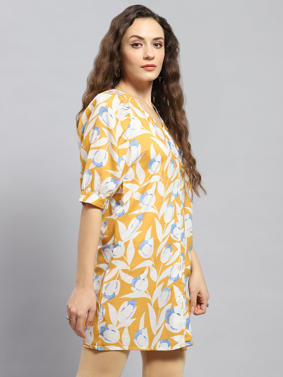 Women Mustard Printed Mandarin Collar 3/4 Sleeve Tunic