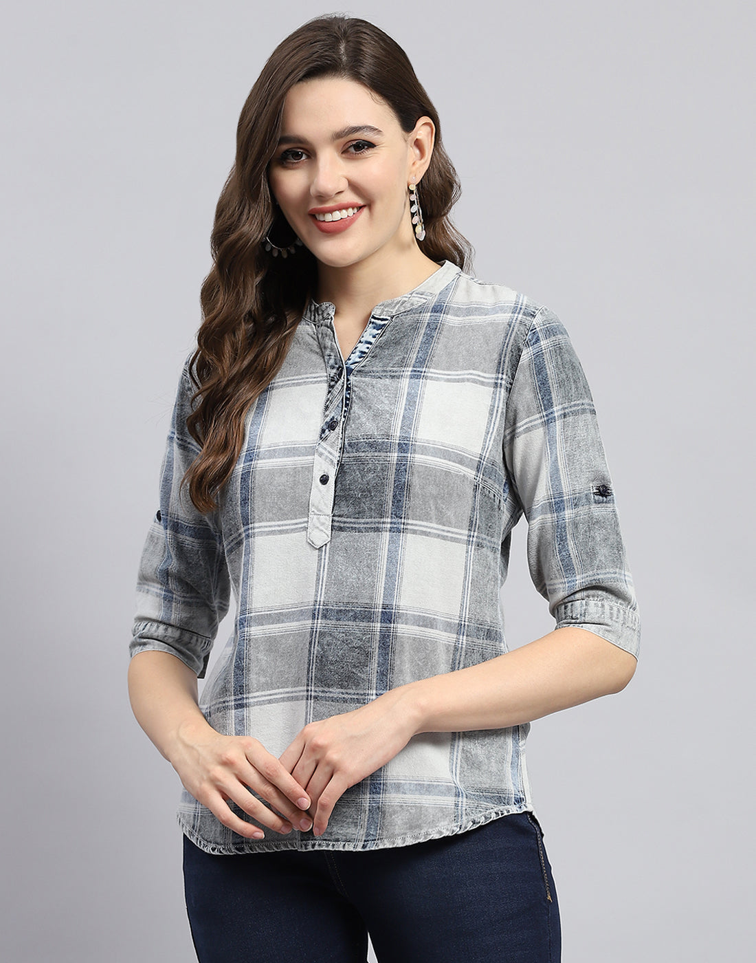 Women Grey Check Mandarin Neck Half Sleeve Top