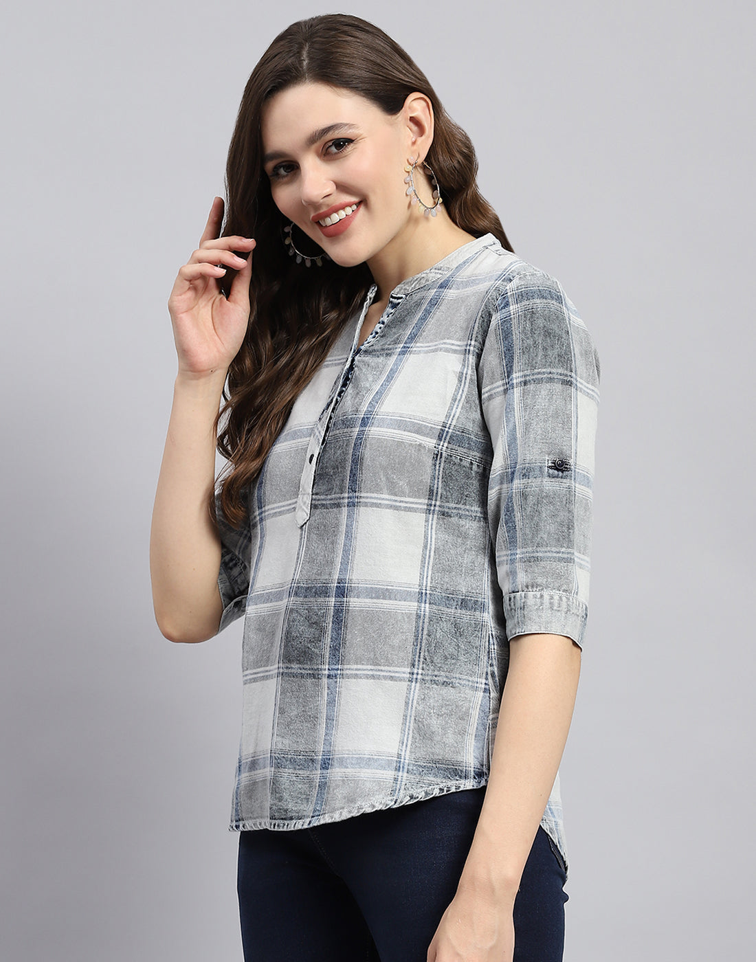 Women Grey Check Mandarin Neck Half Sleeve Top